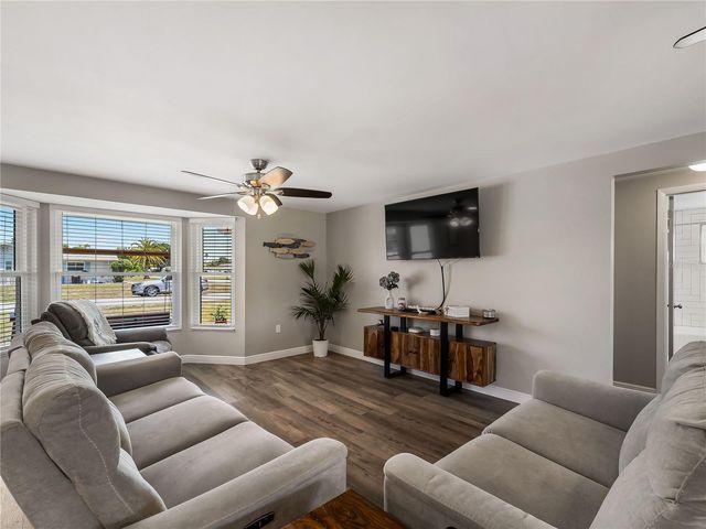 1321 FIR AVENUE, Venice, FL 34285