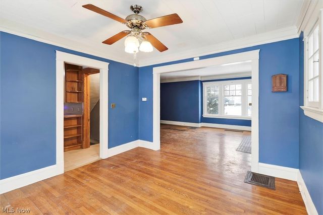 1798 Middlehurst Road, Cleveland Heights, OH 44118