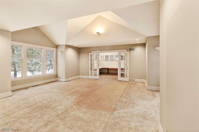 1798 Middlehurst Road, Cleveland Heights, OH 44118