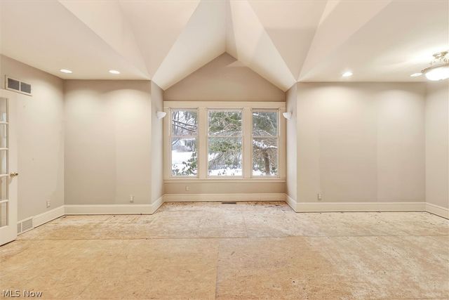 1798 Middlehurst Road, Cleveland Heights, OH 44118