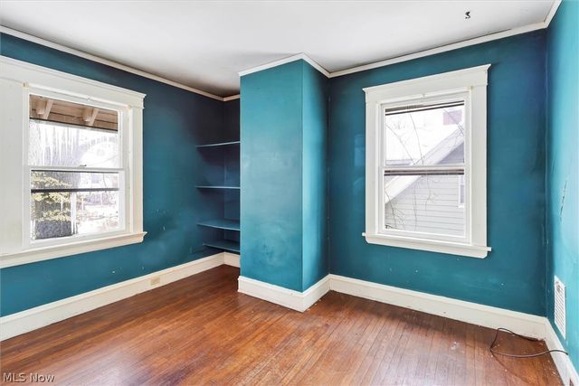 1798 Middlehurst Road, Cleveland Heights, OH 44118