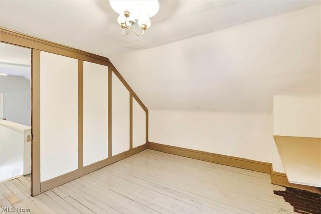 1798 Middlehurst Road, Cleveland Heights, OH 44118