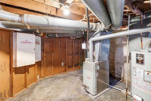 1798 Middlehurst Road, Cleveland Heights, OH 44118