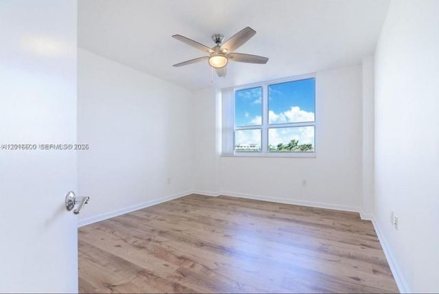 19501 W Country Club Dr 510, Aventura, FL 33180