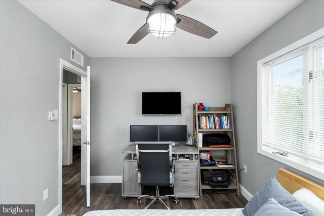 168 SOUTHARD DR, Manahawkin, NJ 08050