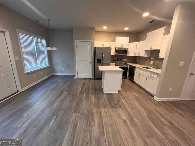 8329 Triple Crown Drive, Douglasville, GA 30134