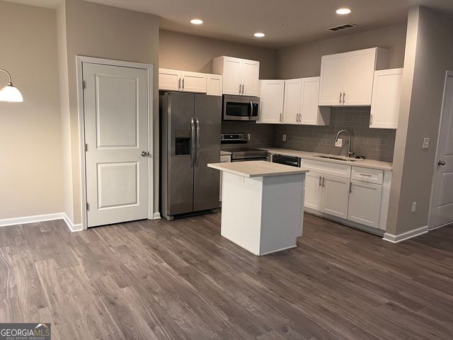 8329 Triple Crown Drive, Douglasville, GA 30134