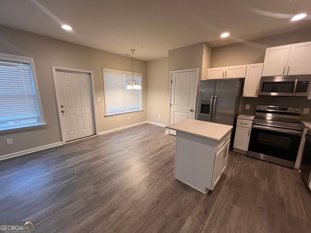 8329 Triple Crown Drive, Douglasville, GA 30134