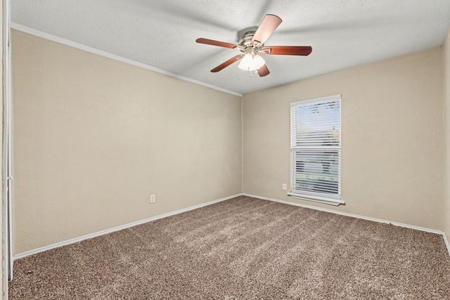 7427 Sandhurst Lane N, North Richland Hills, TX 76182