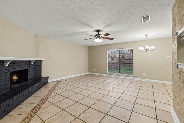 7427 Sandhurst Lane N, North Richland Hills, TX 76182