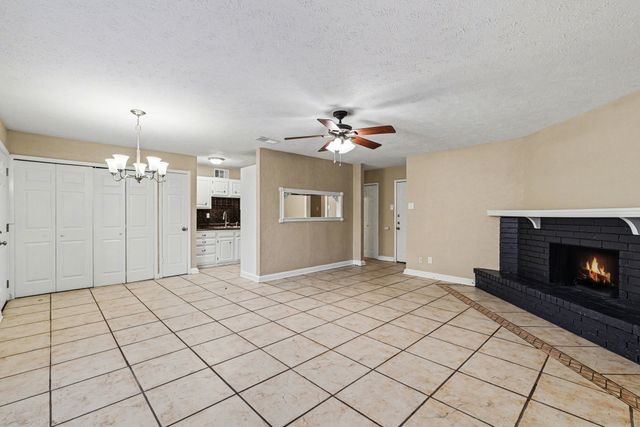 7427 Sandhurst Lane N, North Richland Hills, TX 76182