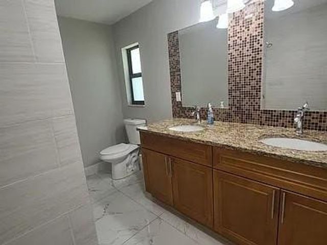 6563 Sleepy Willow Way, Delray Beach, FL 33484