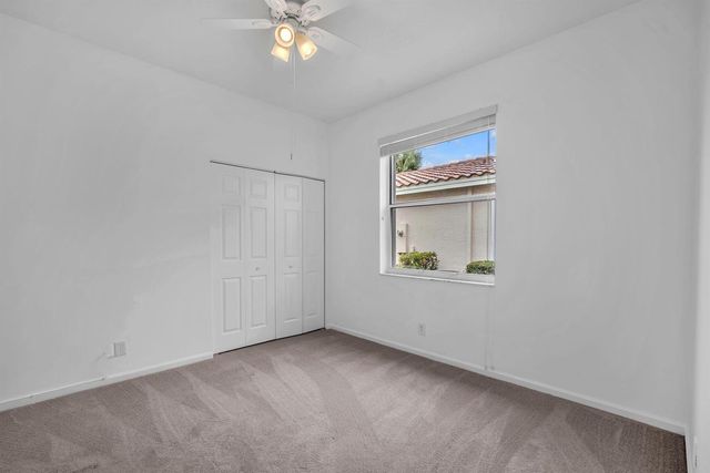 10788 Royal Caribbean Circle, Boynton Beach, FL 33437