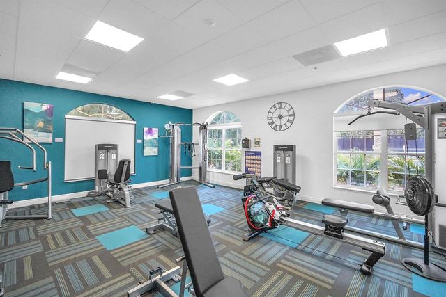 10788 Royal Caribbean Circle, Boynton Beach, FL 33437
