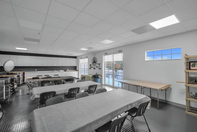 10788 Royal Caribbean Circle, Boynton Beach, FL 33437