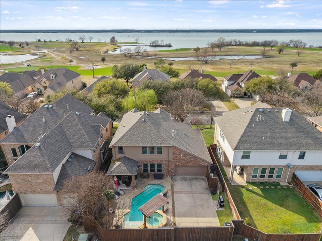 1561 Coastal Drive, Rockwall, TX 75087