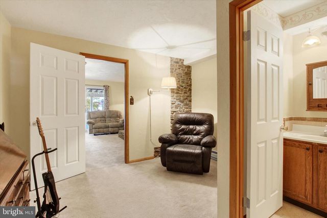 627 HERITAGE DR, Gettysburg, PA 17325