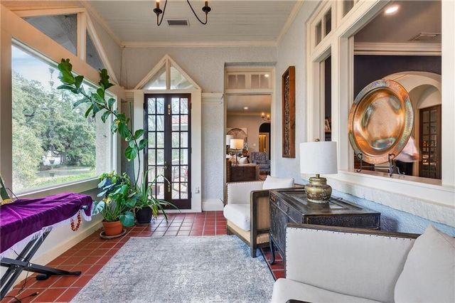 1563 Government Street, Mobile, AL 36604