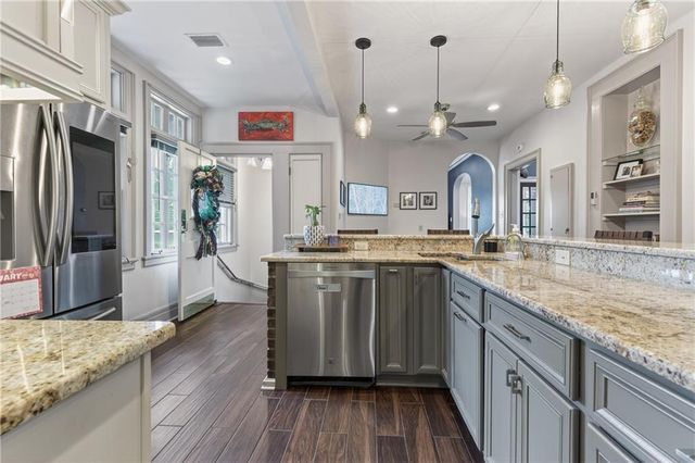 1563 Government Street, Mobile, AL 36604