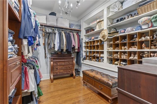 1563 Government Street, Mobile, AL 36604