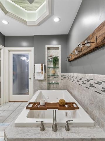 1563 Government Street, Mobile, AL 36604