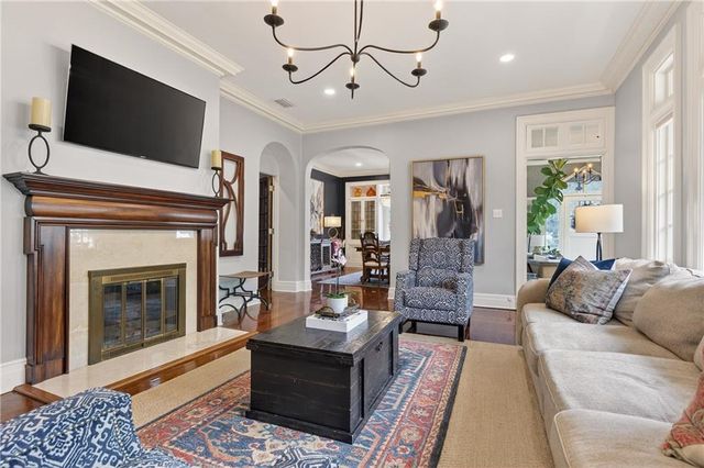 1563 Government Street, Mobile, AL 36604