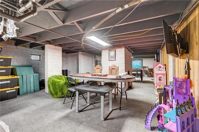 1563 Government Street, Mobile, AL 36604