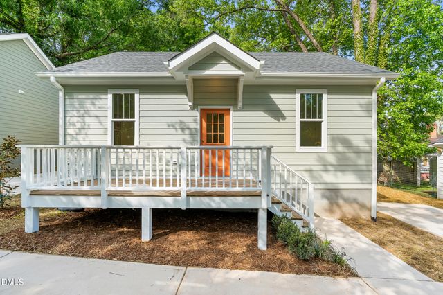 2626 Harvard Avenue B, Durham, NC 27703