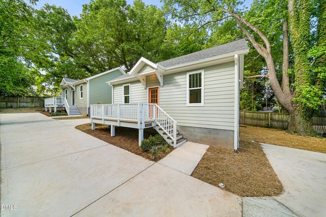 2626 Harvard Avenue B, Durham, NC 27703