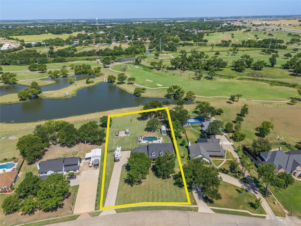 141 Creekview Lane, Crandall, TX 75114