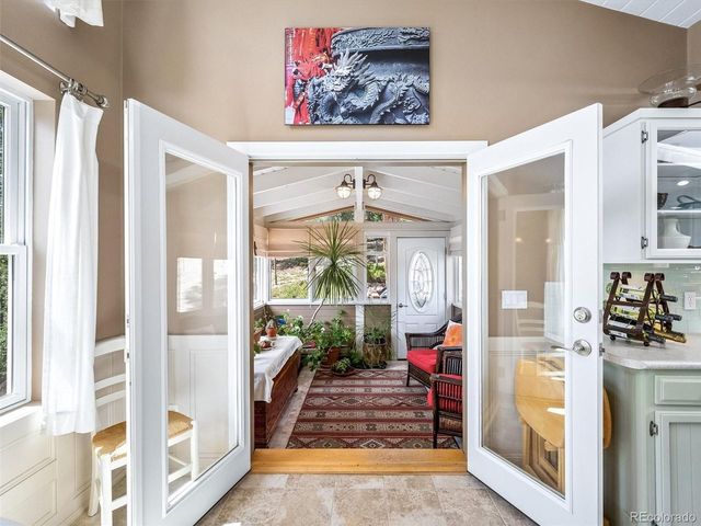 33847 Hemlock Ln, Evergreen, CO 80439