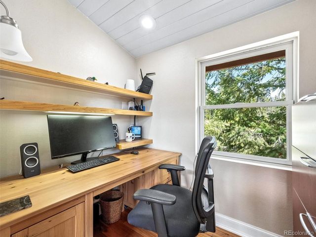 33847 Hemlock Ln, Evergreen, CO 80439