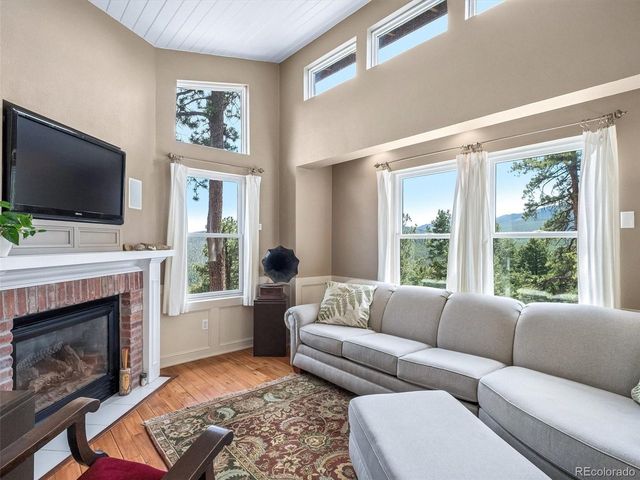 33847 Hemlock Ln, Evergreen, CO 80439