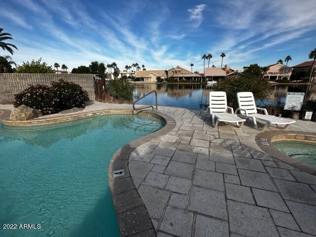 1410 W CRYSTAL SPRINGS Drive, Gilbert, AZ 85233