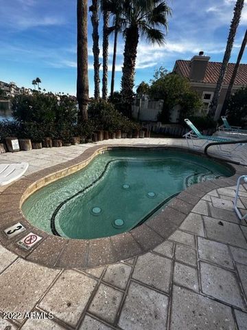 1410 W CRYSTAL SPRINGS Drive, Gilbert, AZ 85233