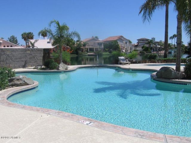 1410 W CRYSTAL SPRINGS Drive, Gilbert, AZ 85233
