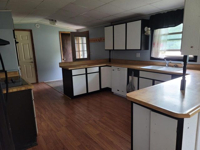 1021 GRIFFITH AVENUE, Wisconsin Rapids, WI 54494