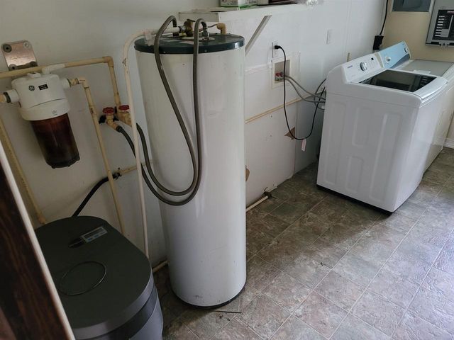 1021 GRIFFITH AVENUE, Wisconsin Rapids, WI 54494