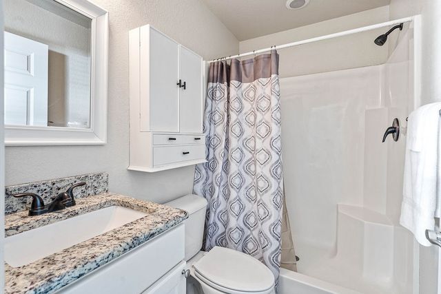 2104 Delwhite Drive, Bentonville, AR 72712