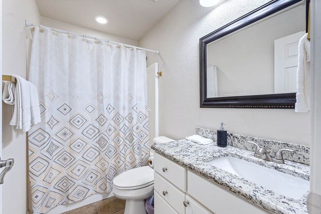 2104 Delwhite Drive, Bentonville, AR 72712