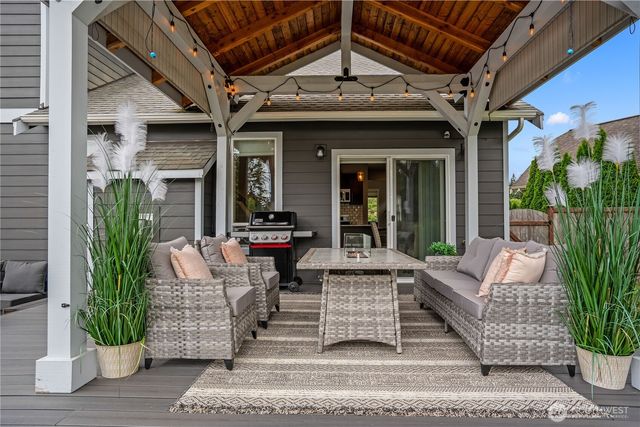 1460 Sunnybrook Lane, Bellingham, WA 98226