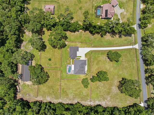 4 MIDDLEGROUND ROAD, Ocala, FL 34482