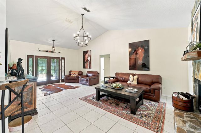 4 MIDDLEGROUND ROAD, Ocala, FL 34482