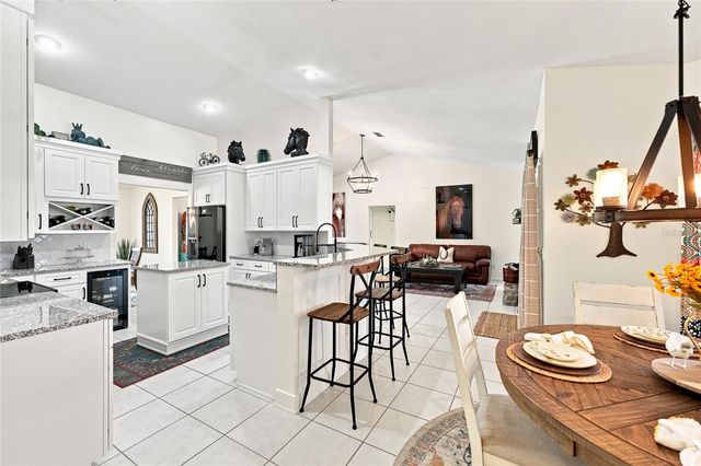 4 MIDDLEGROUND ROAD, Ocala, FL 34482