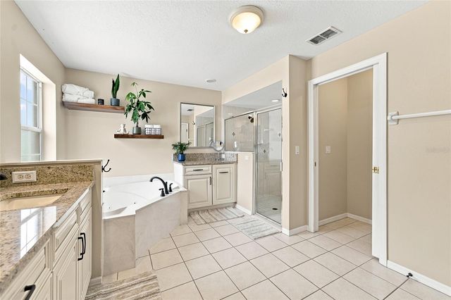 4 MIDDLEGROUND ROAD, Ocala, FL 34482