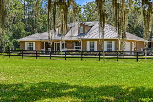 4 MIDDLEGROUND ROAD, Ocala, FL 34482