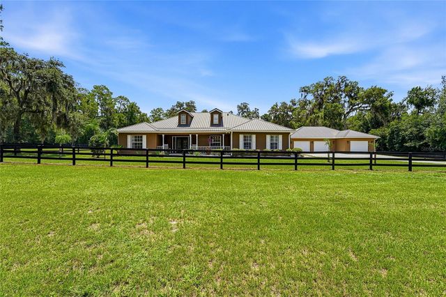 4 MIDDLEGROUND ROAD, Ocala, FL 34482