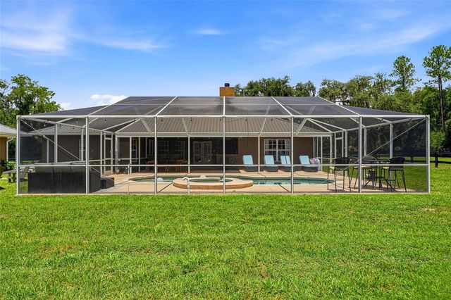 4 MIDDLEGROUND ROAD, Ocala, FL 34482