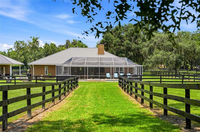 4 MIDDLEGROUND ROAD, Ocala, FL 34482