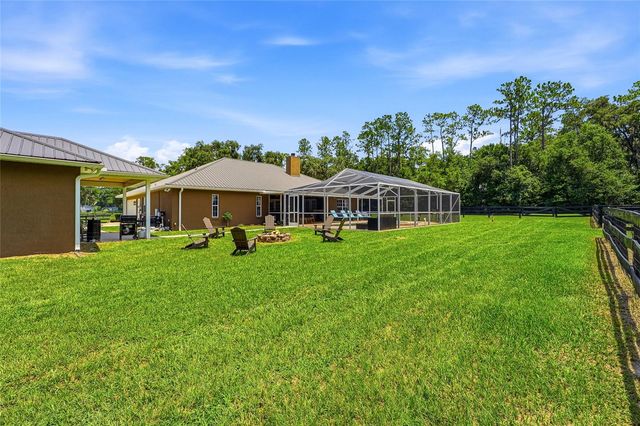 4 MIDDLEGROUND ROAD, Ocala, FL 34482
